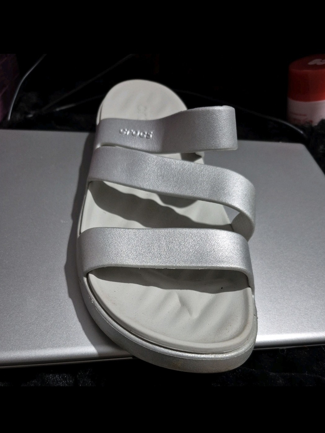 Crocs Womens 10 Metallic Silver TripleStrap Slide